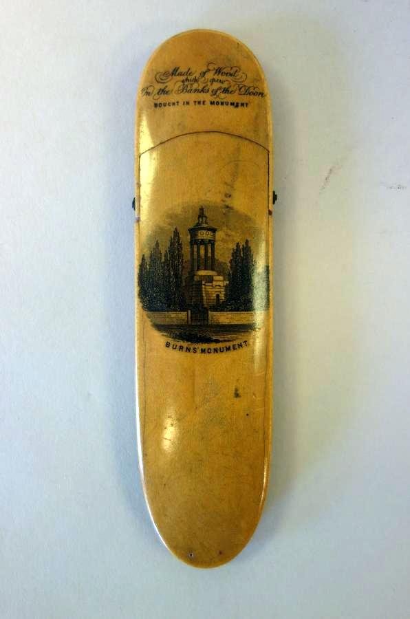 Scottish Mauchline Ware Glasses Case, Robert Burns (1 of 3)