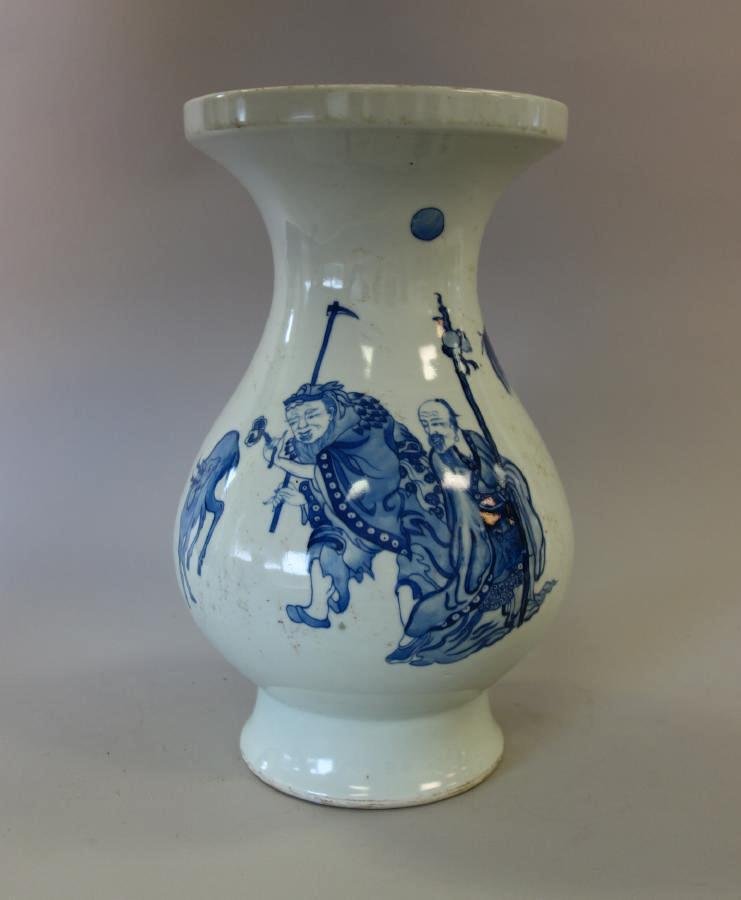 19thc Chinese Blue & White Porcelain Vase (1 of 6)