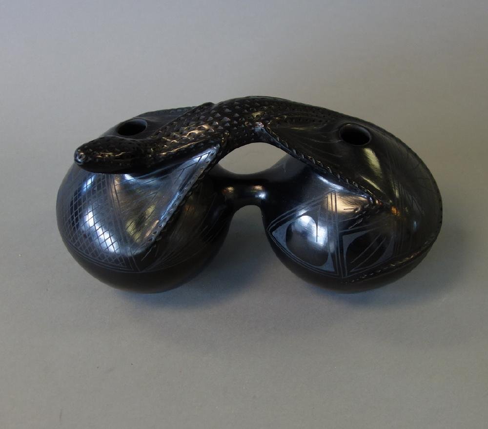 Rosa Quezada, Blackware Double Olla (1 of 5)