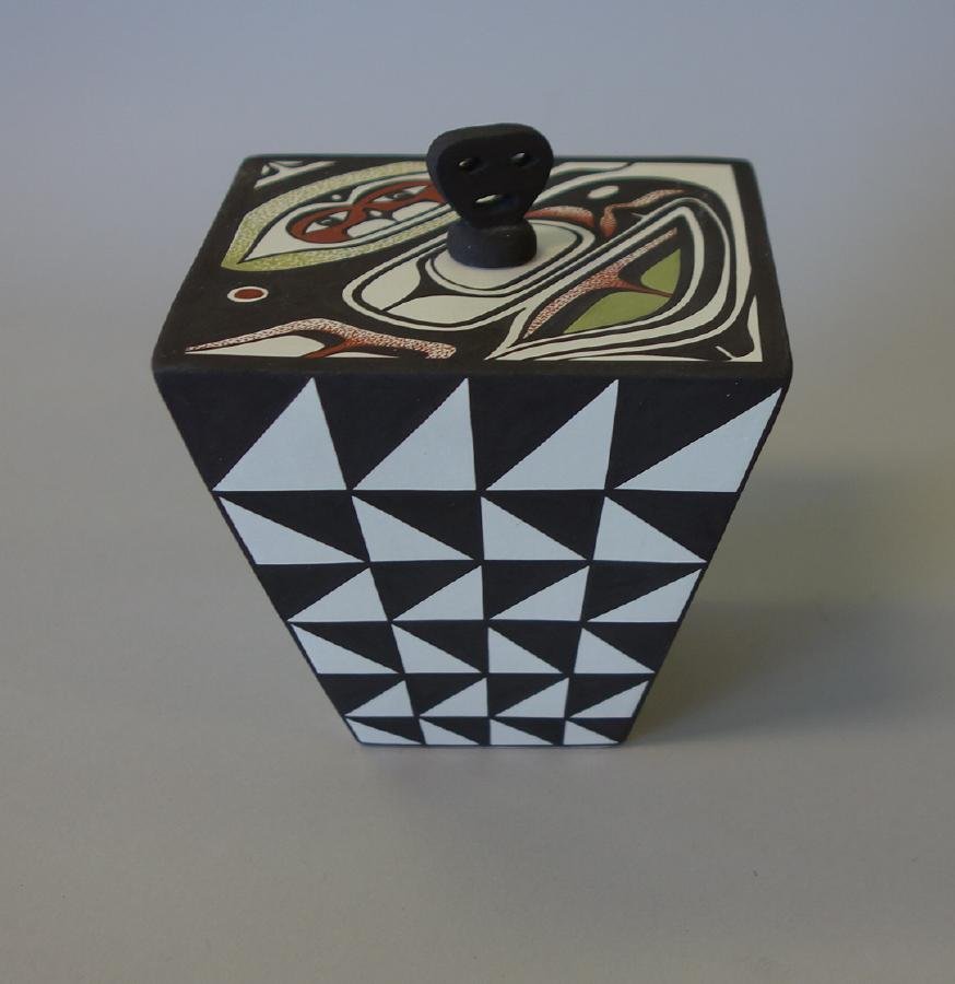 Charmae Shields Natseway, Acoma Seed Jar (1 of 6)