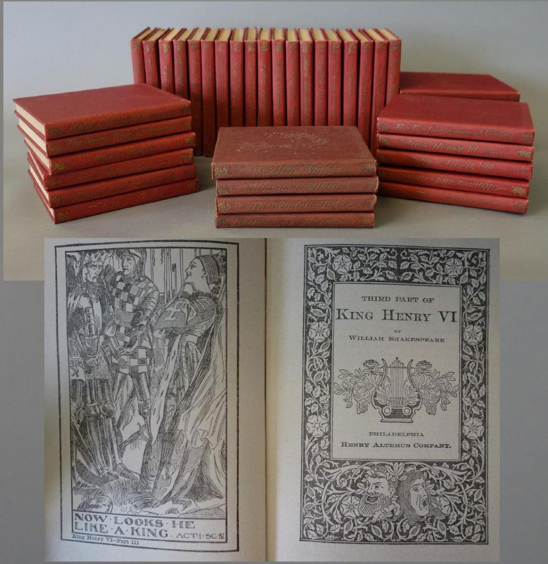 Set of 39 Shakespeare Plays Pocket Books (1 of 4)