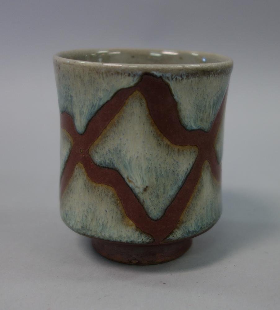Shoji Hamada (1894-1978) Stoneware Drinking Cup (1 of 4)