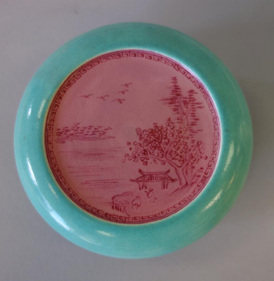 Chinese Porcelain Cosmetics / Ink Paste Box (1 of 5)