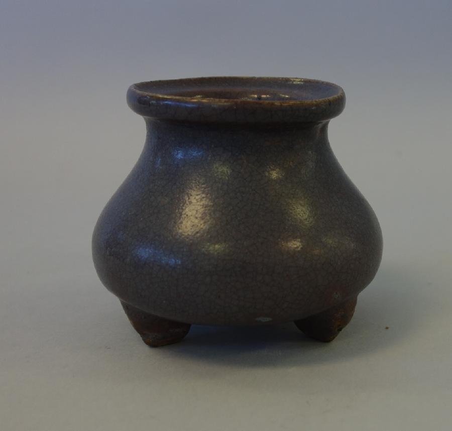 Korean Choson Dynasty Brush Washer Jar (1 of 3)