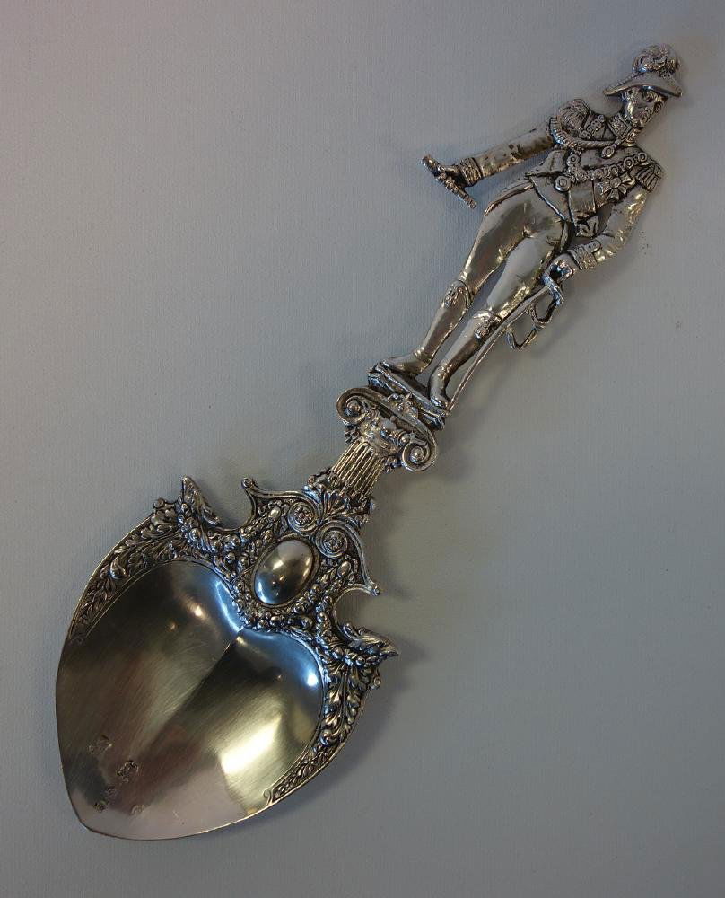 Hanau Silver Presentation Spoon Duke of Wellington (1 of 5)