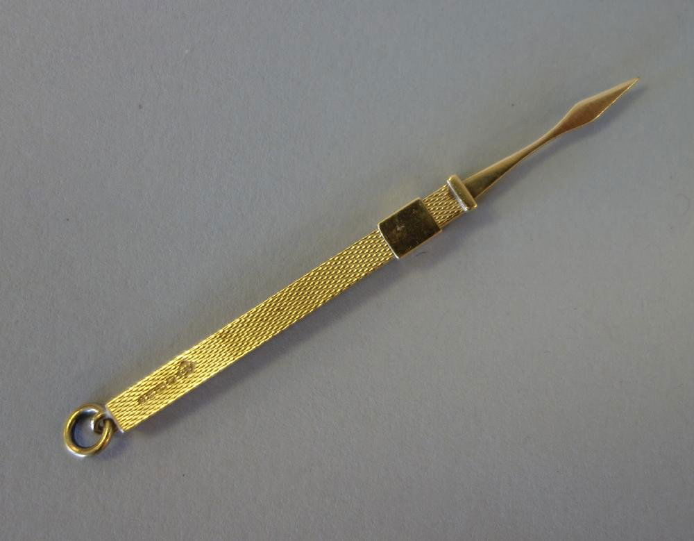 English 9K Gold Retractable Toothpick (1 of 2)