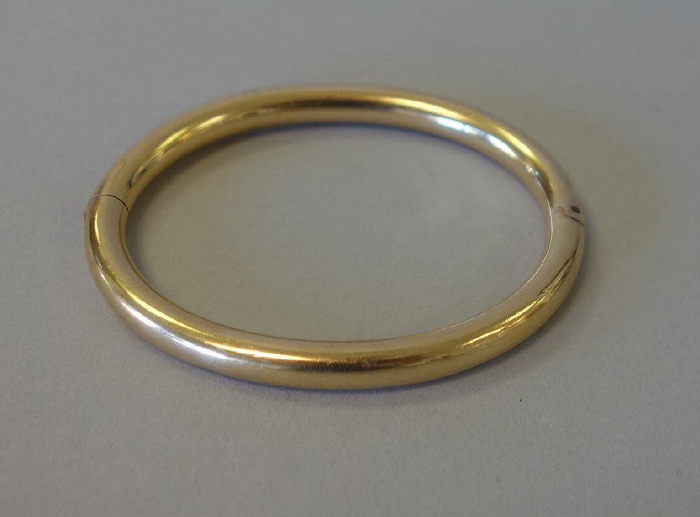 14K Gold Bangle Bracelet (1 of 2)