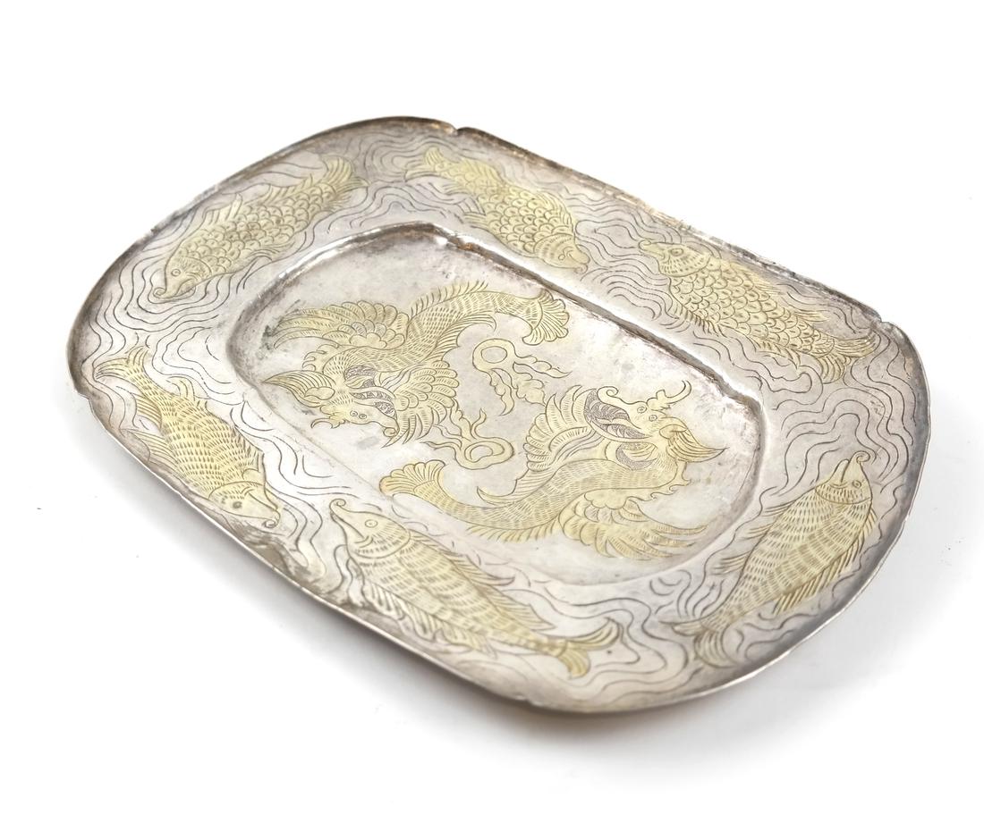 AN ASIAN SILVER-GILT SHALLOW OVAL TRAY (1 of 8)