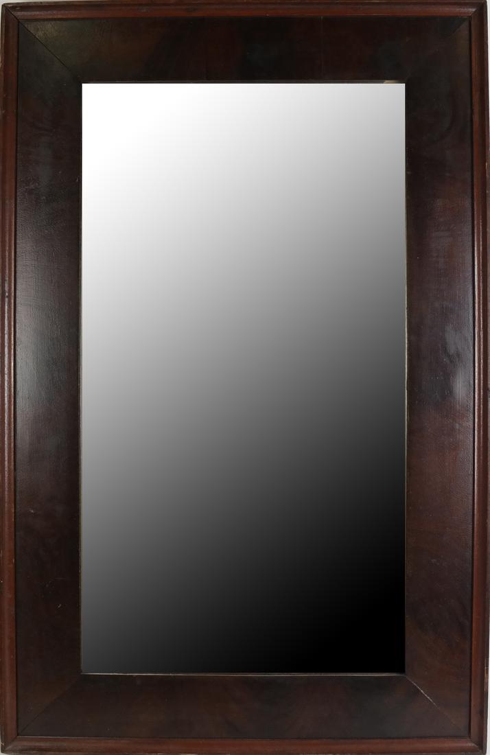 AN AMERICAN MAHOGANY MIRROR SECOND HALF 19TH CENTURY (1 of 4)