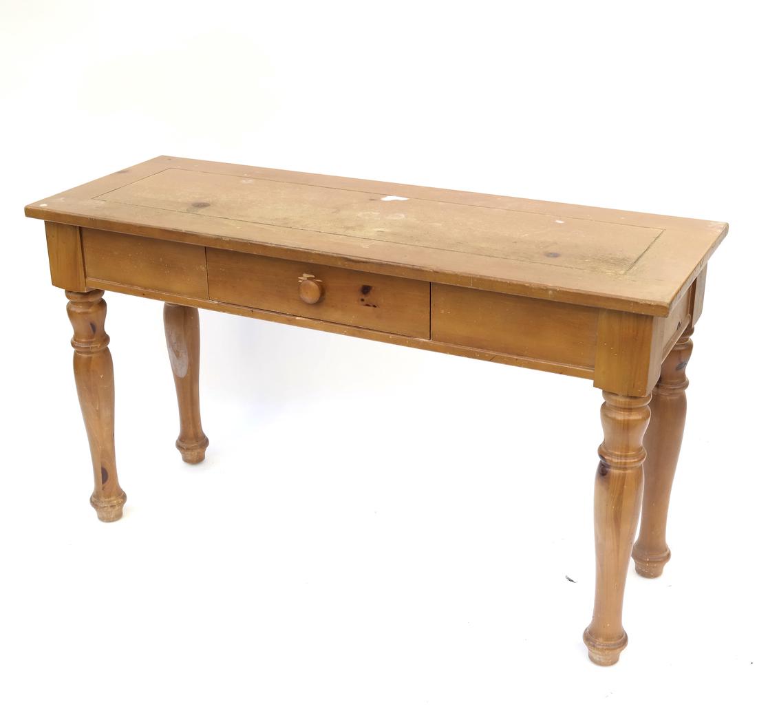 Pine Console by Broyhill (1 of 9)