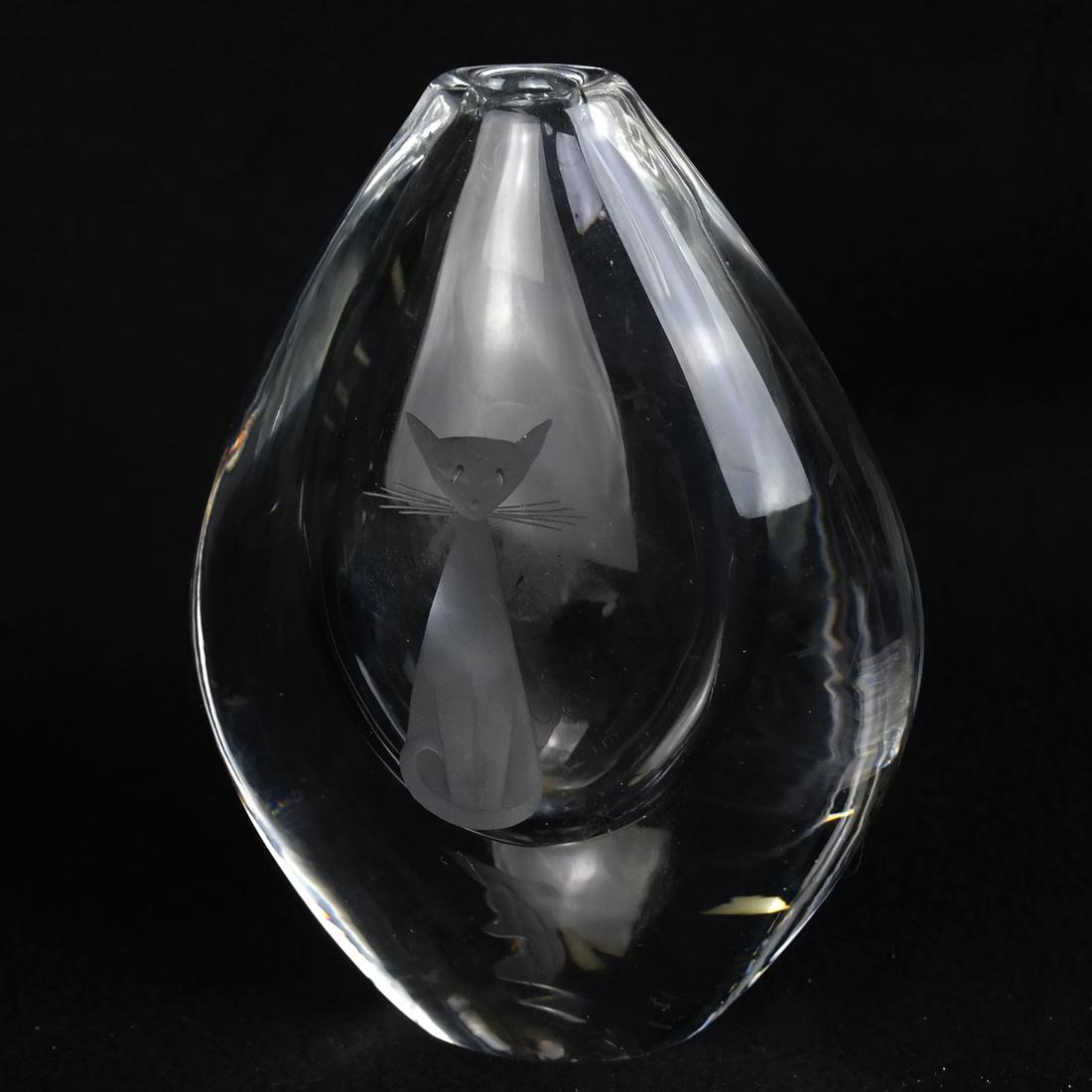 Orrefors-Style Vase: Contemporary clear glass vase with etched cat decor. [4 1/2" x 6"]. In good condition.