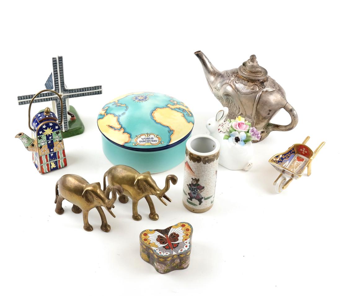 10 Assorted Decorations (1 of 6)