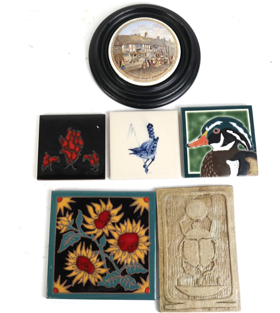 Six Assorted Decorative Items (1 of 5)