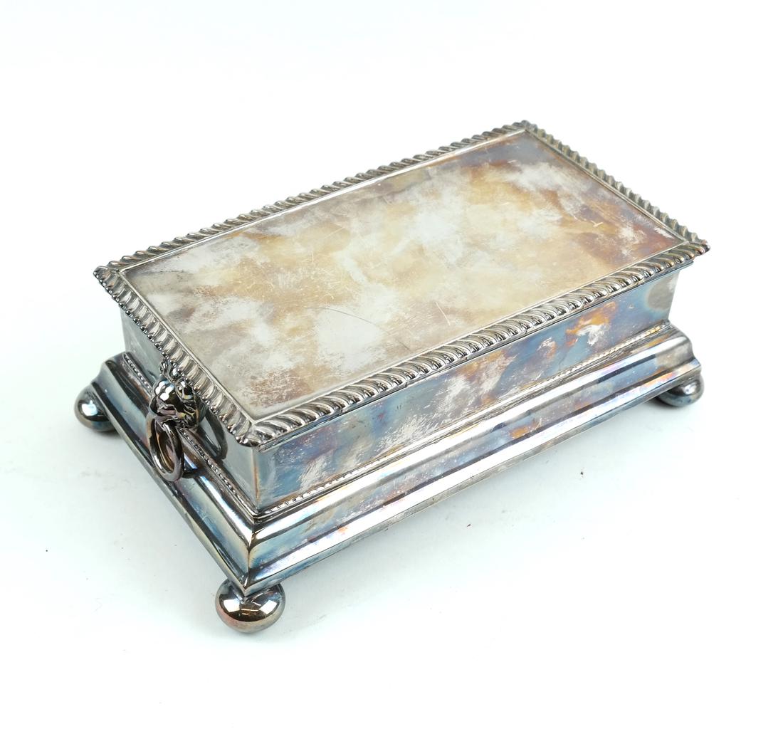 English Silver-plated Standish (1 of 7)