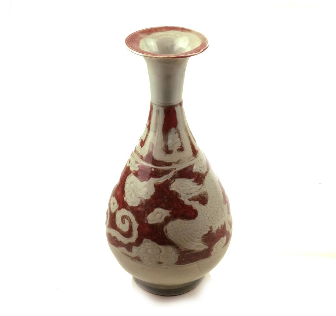 Ming-Type Hong Wu Ceramic Vase (1 of 7)