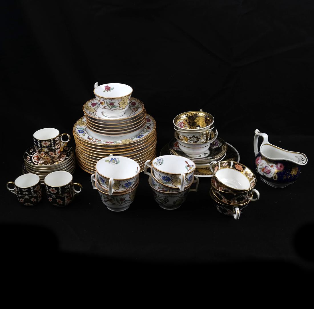 Group English Porcelain Table Articles: 19th century and later, including 15 Royal Crown Derby Imari pattern various cups or saucers; 25 Copeland Spode Retailed by Tiffany & Co., New York cups or saucers in Spode's "Goblein" pattern; and ot