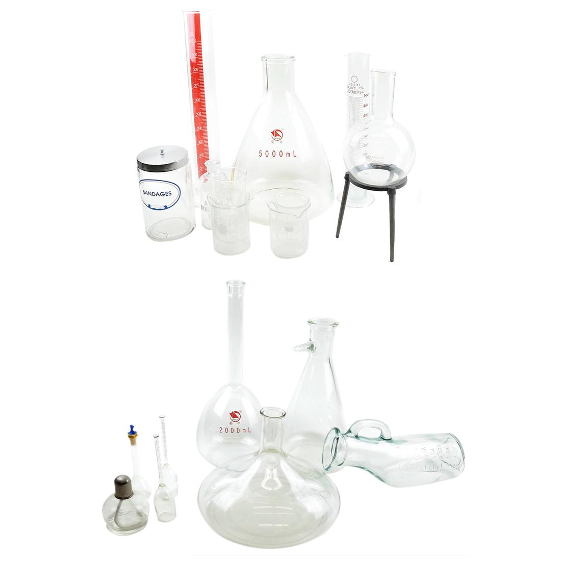 Scientific Laboratory Glassware (1 of 4)
