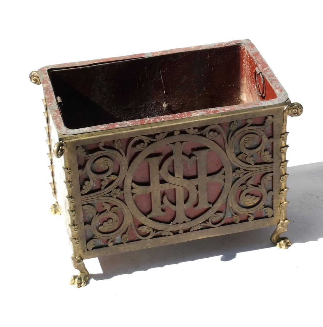 Brass Reticulated Planter (1 of 5)