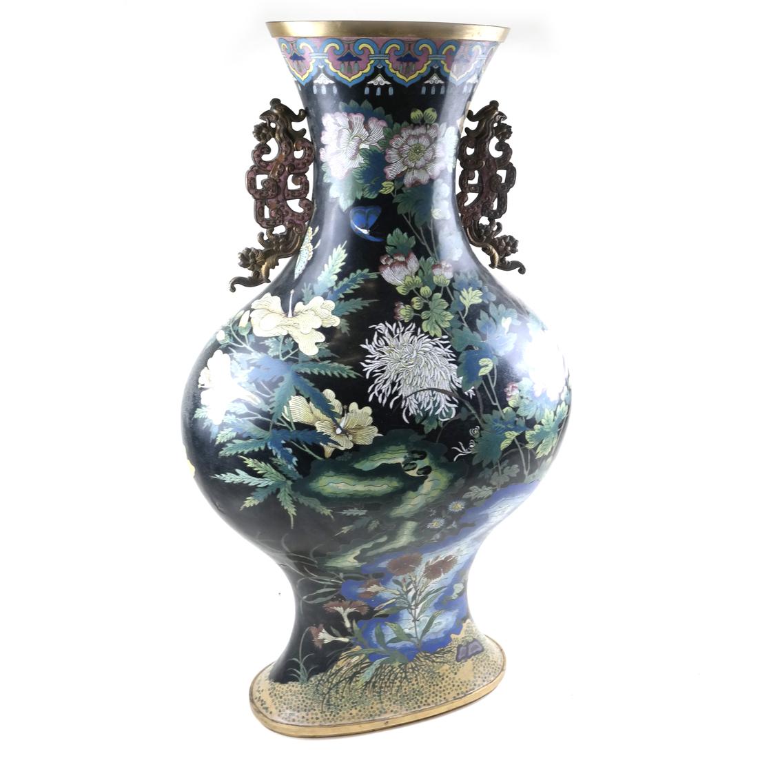 Japanese Cloisonne Palace Vase (1 of 8)