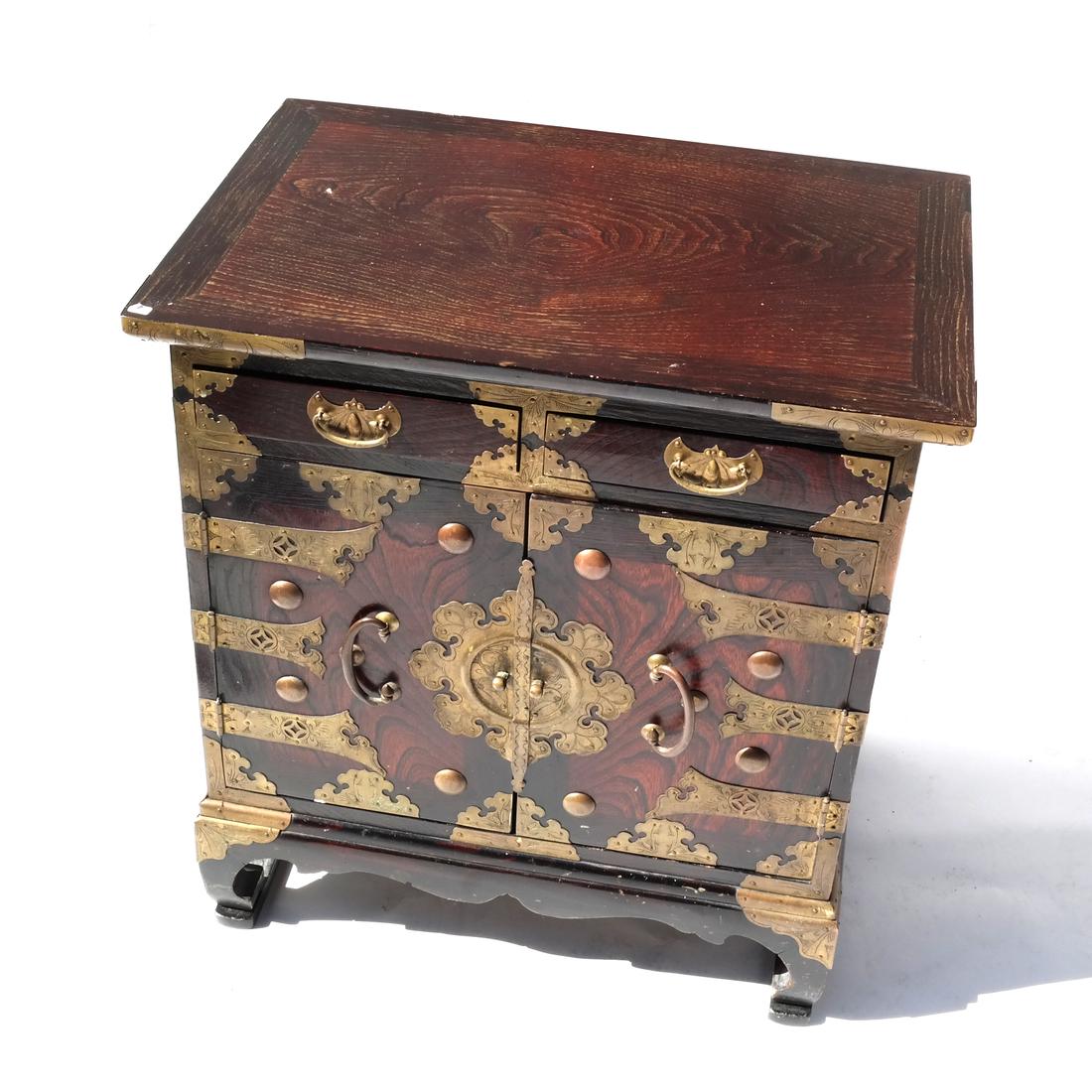 Chinese Campaign-Style Chest (1 of 5)