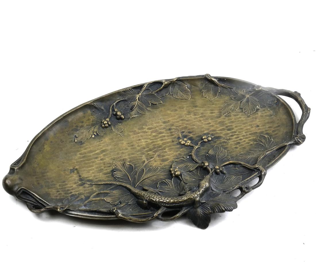 Bronze Lizard Tray (1 of 6)