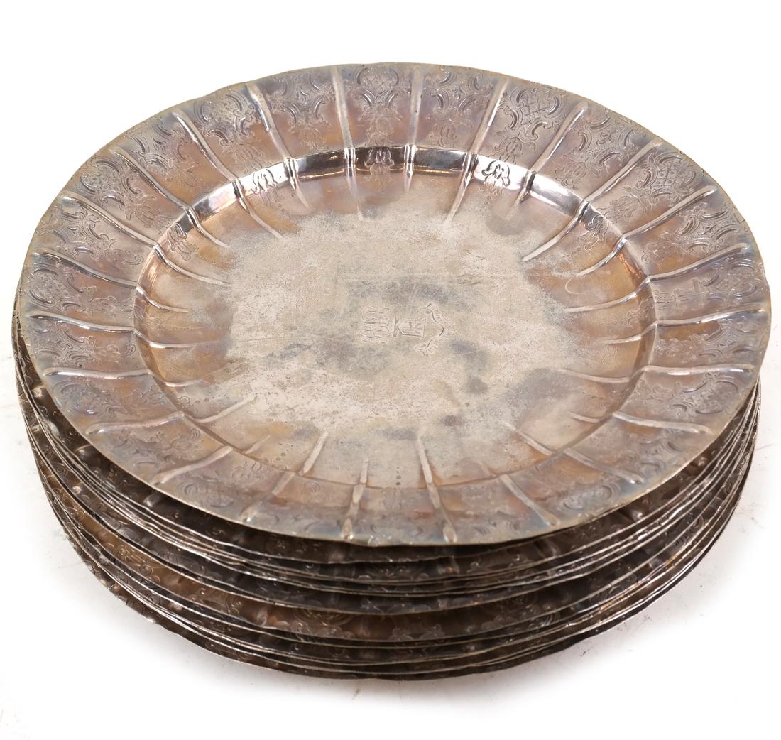 Set of 16 George III Sterling Dishes (1 of 6)