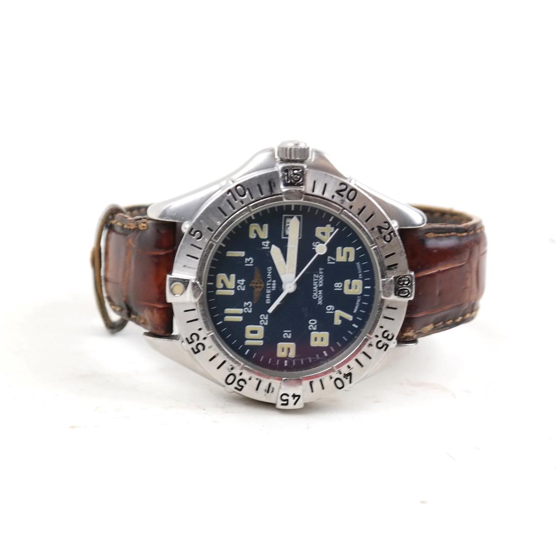 Breitling Ladies' Quartz Watch (1 of 5)