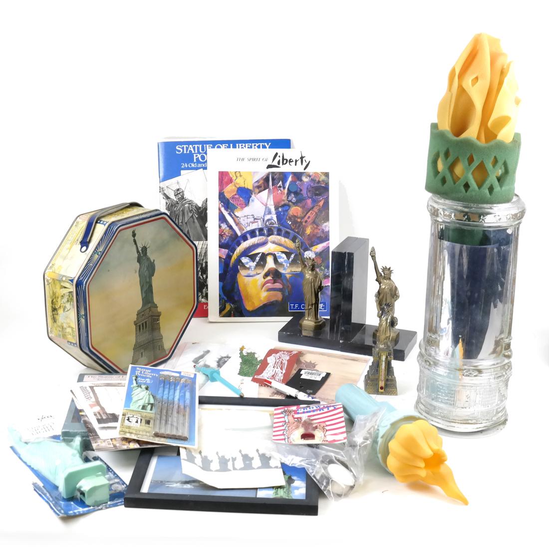 Group of Statue of Liberty Souvenir Items (1 of 4)