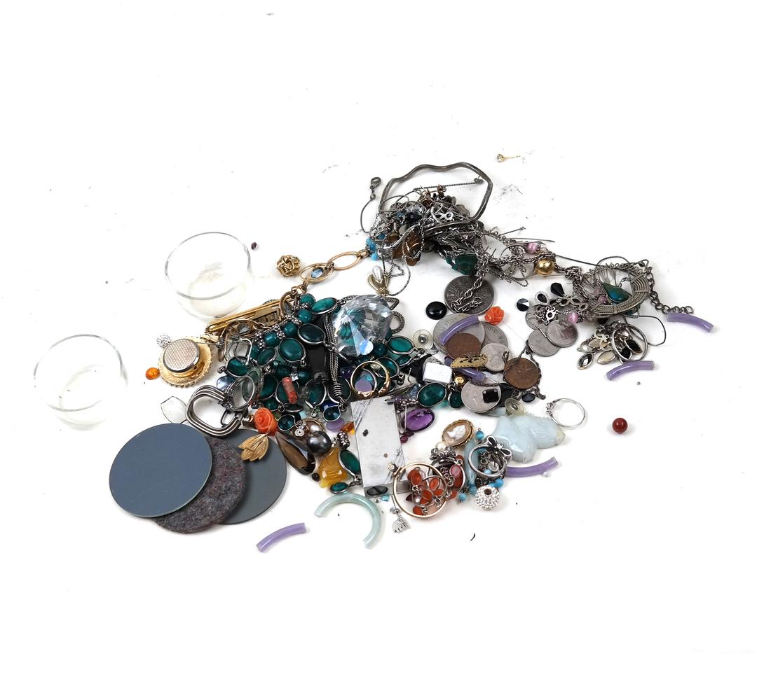 Assorted Mixed Stones, Jewelry, Coins, Etc... (1 of 4)