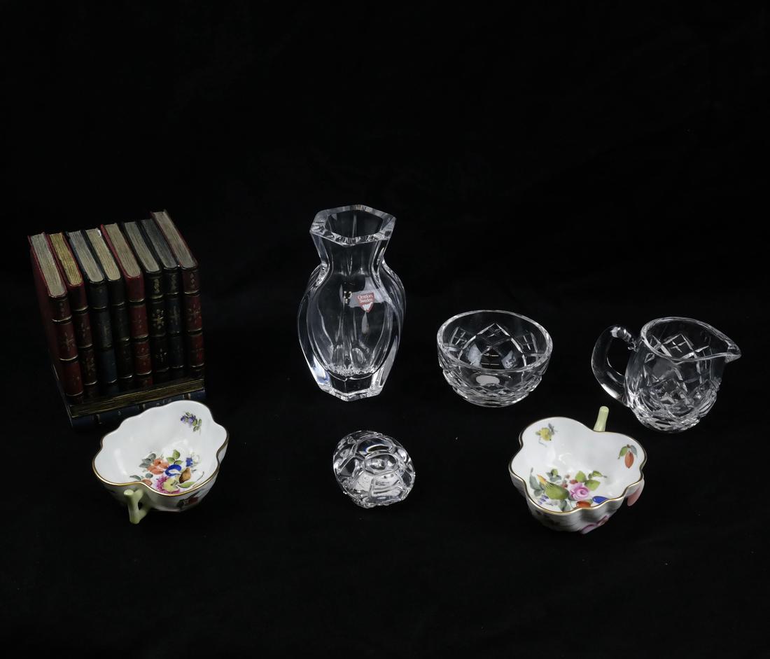 Group of Decorations; Glass, Porcelain, Others (1 of 5)