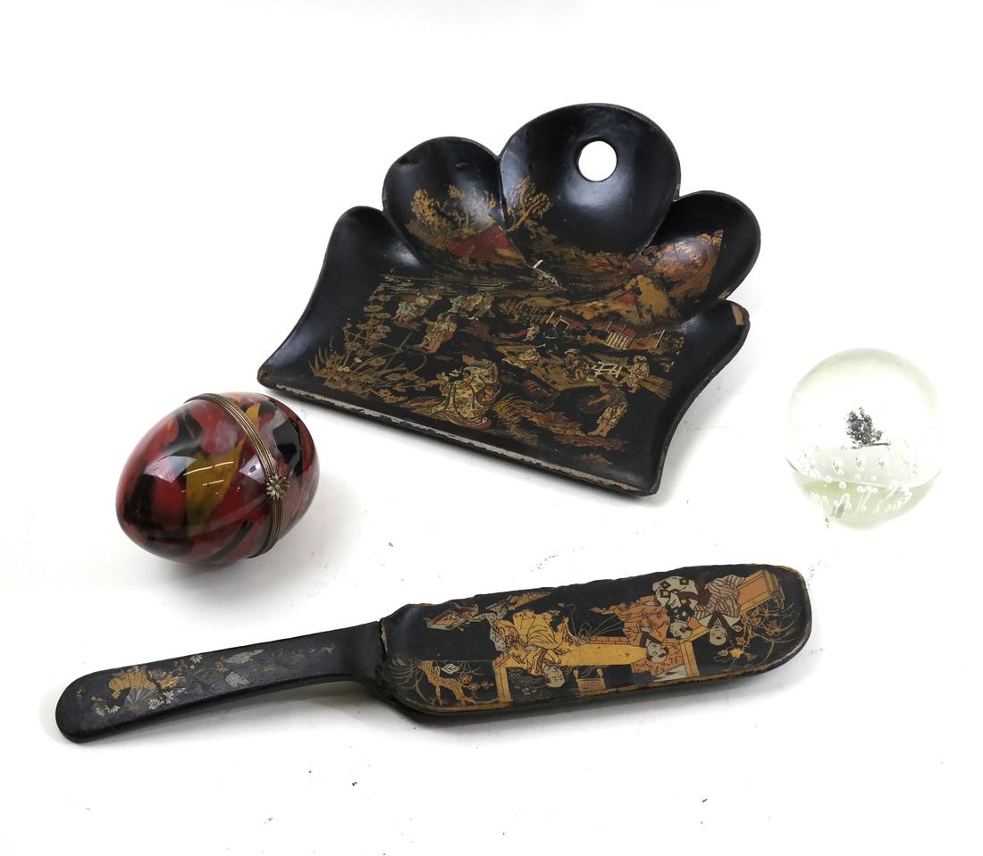 Group of Lacquerware and Glassware, 4 items (1 of 7)