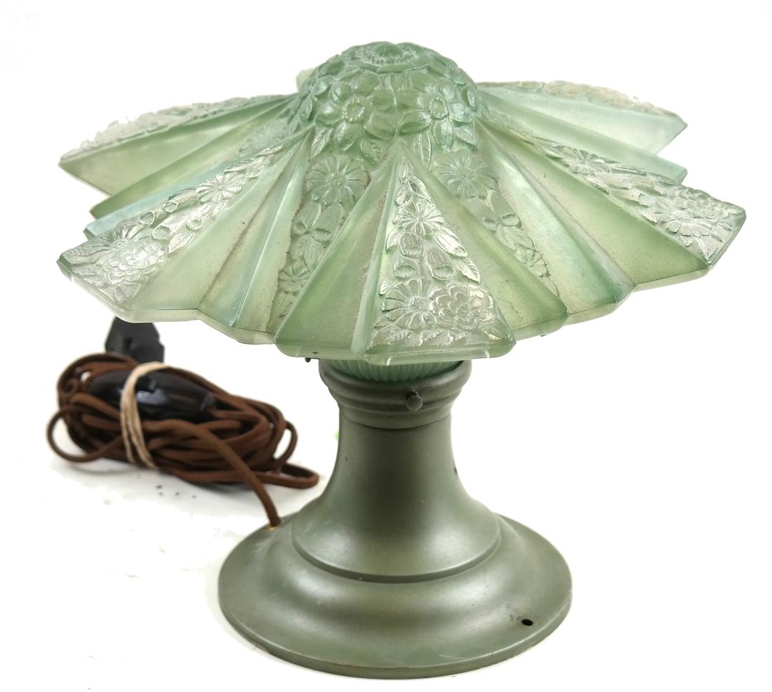 Green Art Glass Table Lamp (1 of 4)
