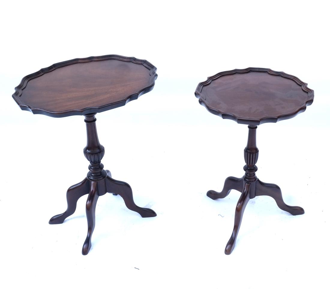 Two Queen Anne-Style Tea Tables: Two mahogany pedestal base tea tables. Dimensions: 18" W x 14.5" D x 21.5"H; 14" ⌀ x 19.5" H; 