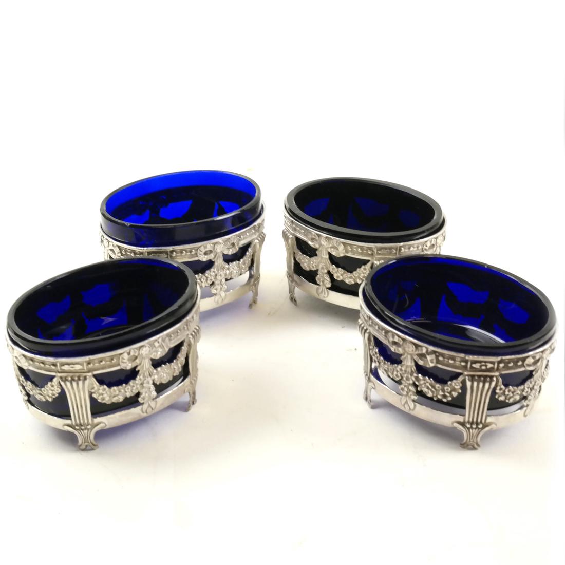 4 Sterling Salt Cellars with Liners (1 of 5)