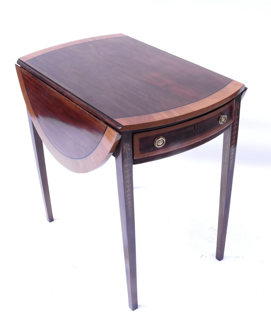 Sheraton-Style Mahogany Pembroke Table (1 of 7)