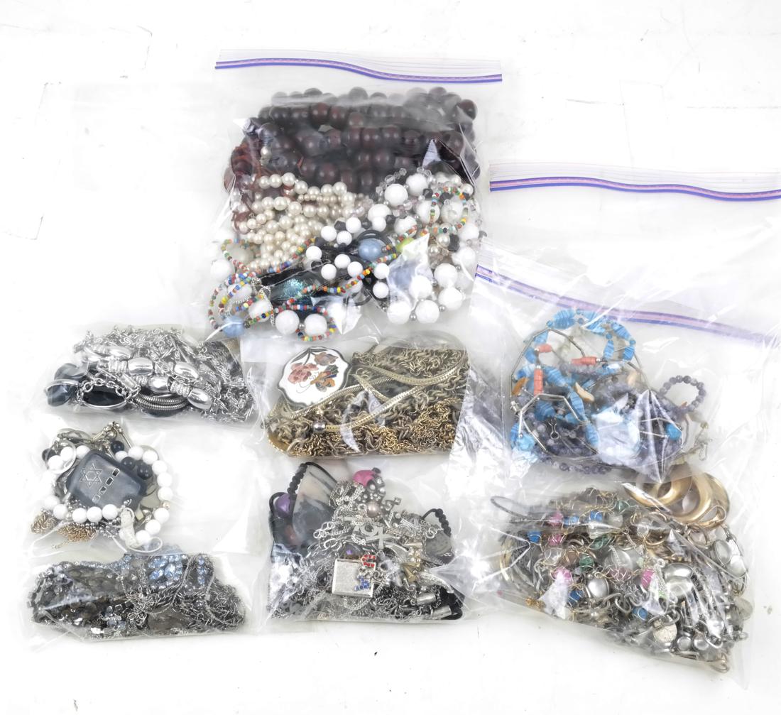 Vintage Costume Jewelry Group (1 of 7)