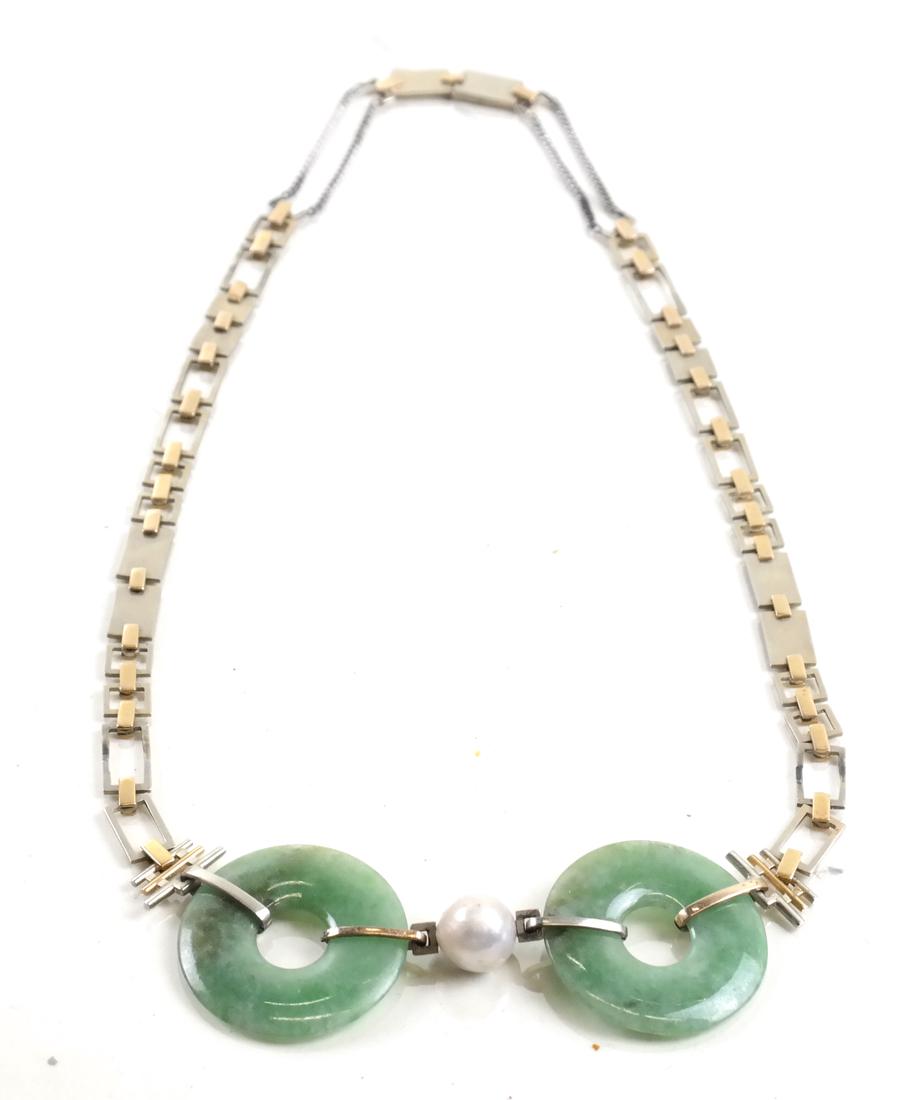 18k Gold and Jade Necklace (1 of 5)