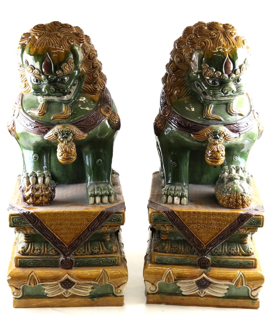 Pair of Chinese Glazed Foo Lions (1 of 8)