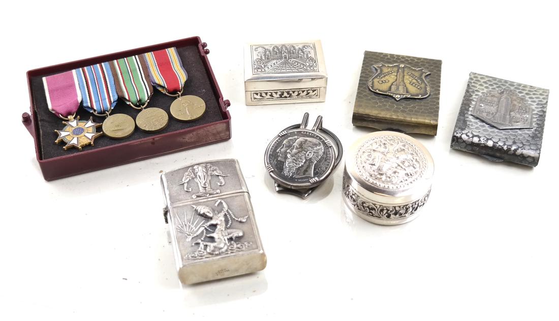 Group of Silver and Metal Items (1 of 7)