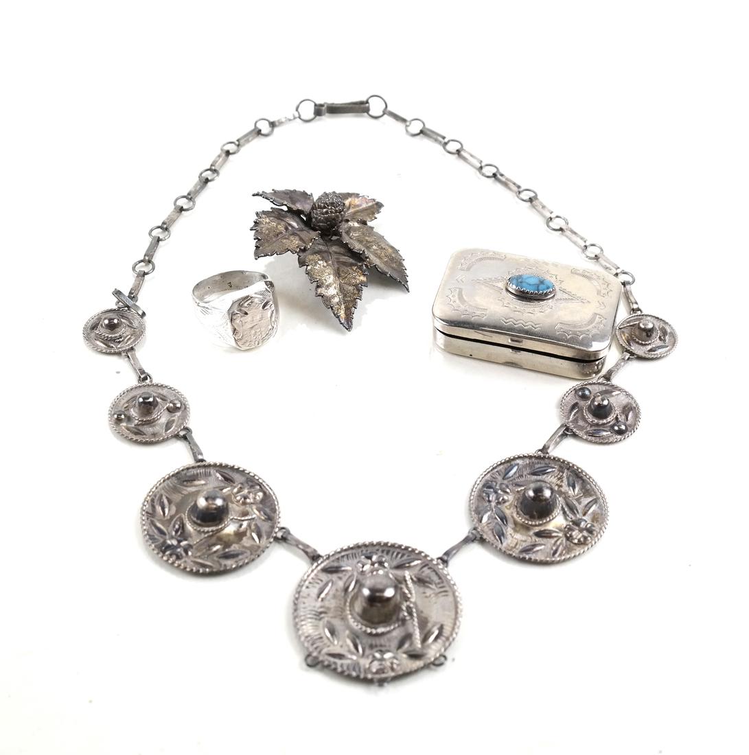 Sterling Silver Jewelry, Pill Box. 2 ozt (1 of 6)