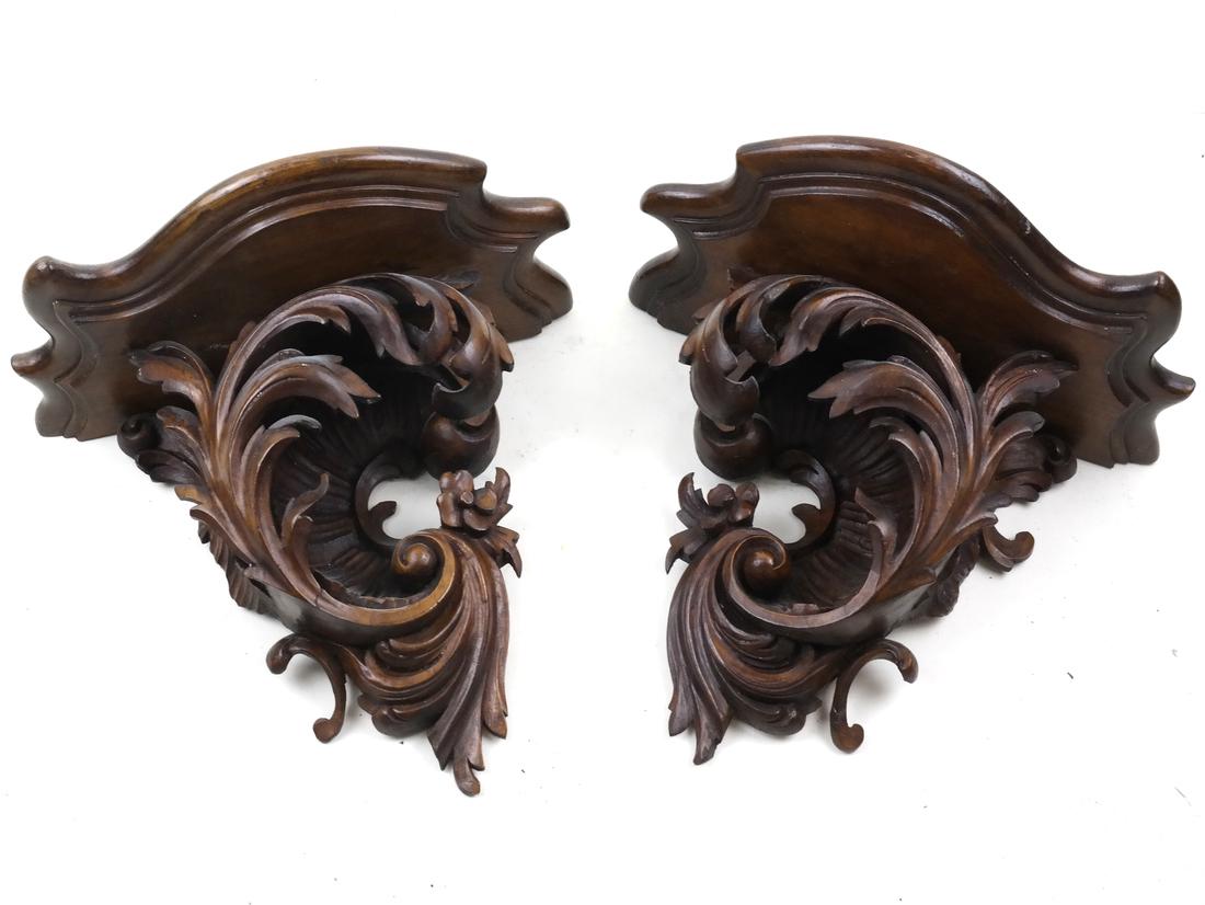 Pair of 19th Century French Wall Brackets (1 of 5)