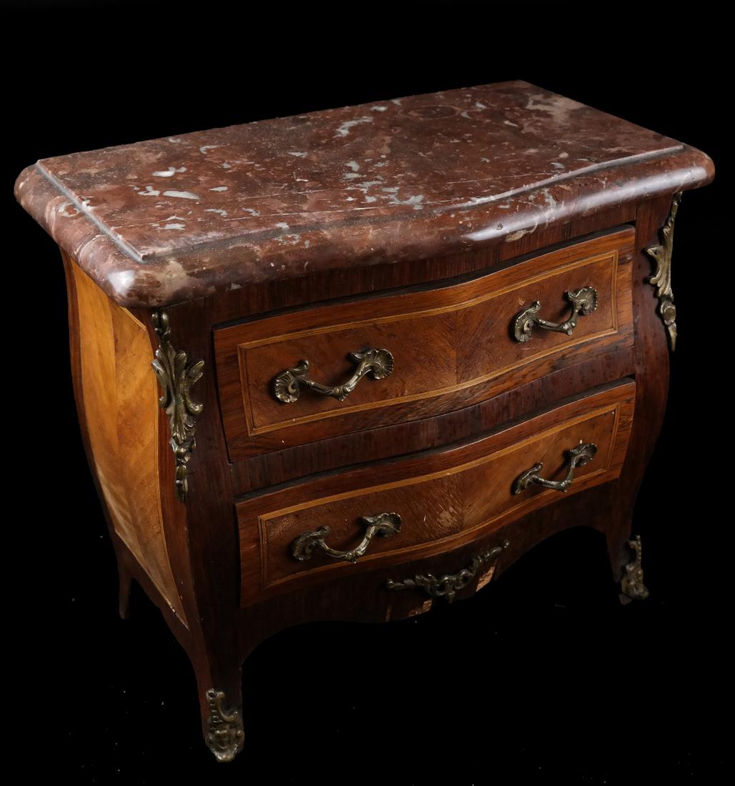 Miniature Salesman's Sample Commode (1 of 5)