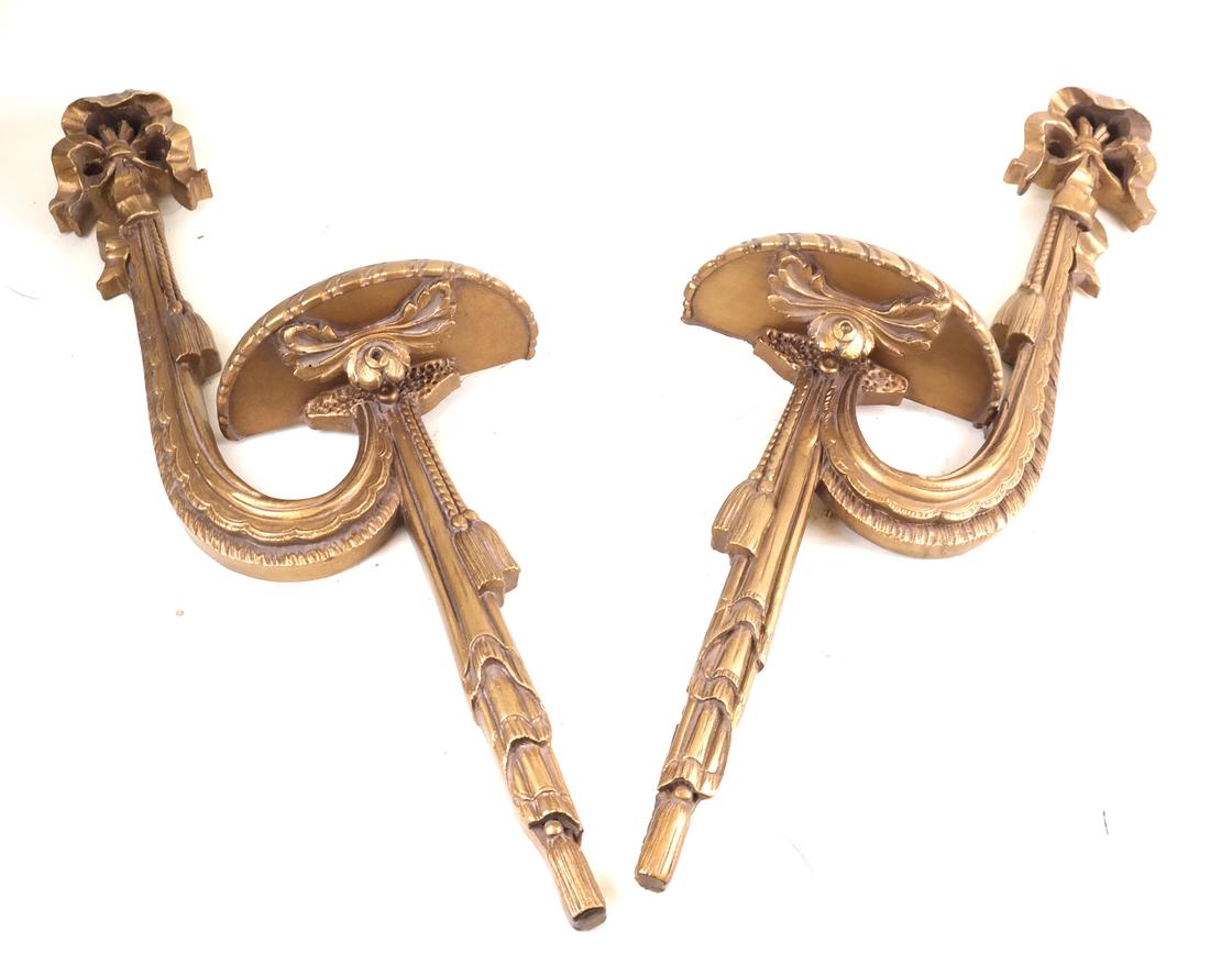 Tassel-Form Brackets (1 of 5)