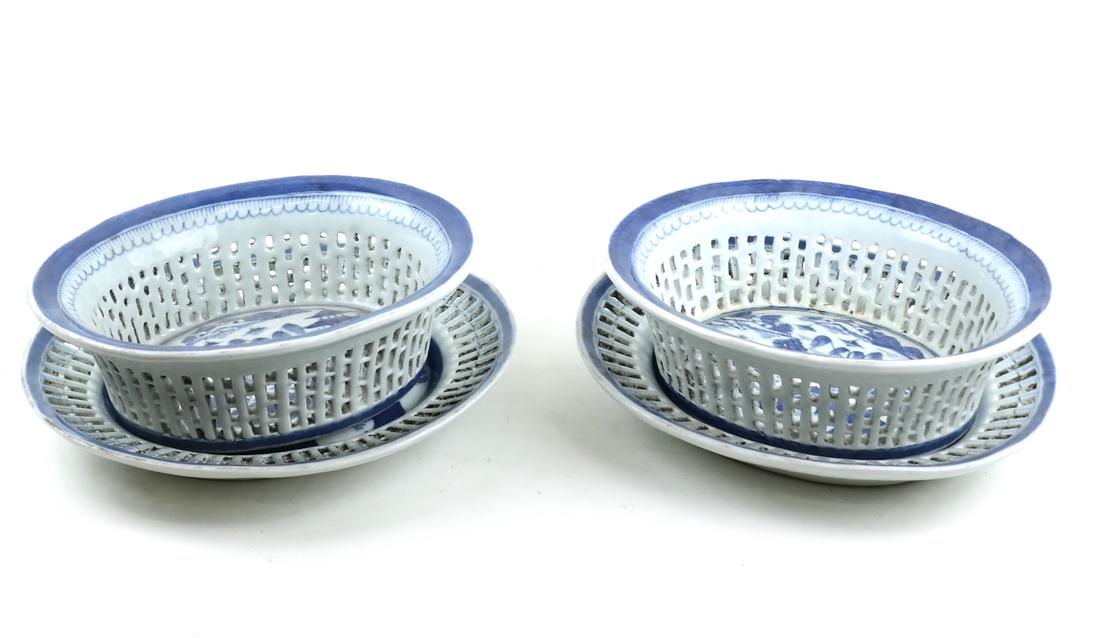 Pair of Chinese Export Baskets With Underplates (1 of 4)