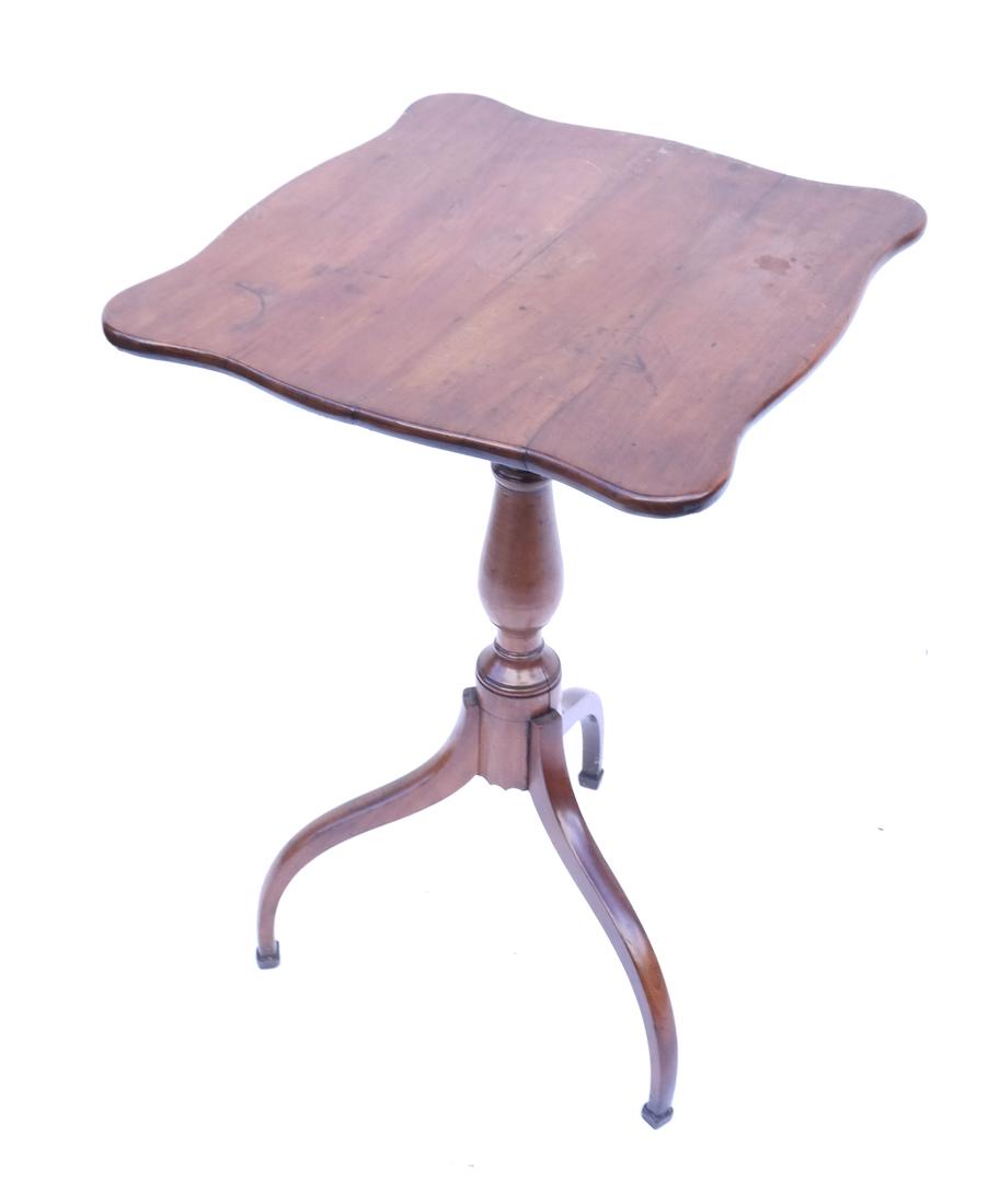 Antique American Spider Leg Tea Table (1 of 5)