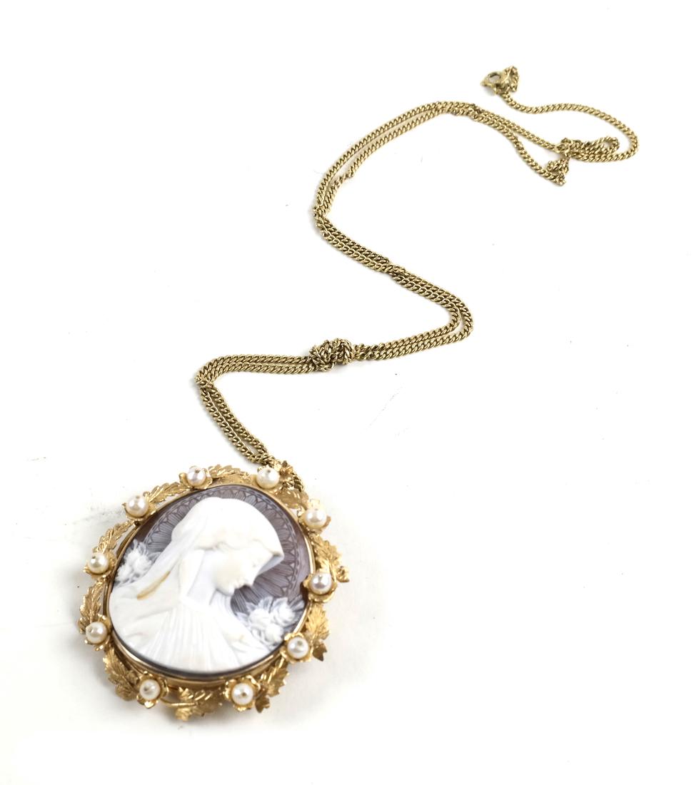 18k Yellow Gold Carved Shell Cameo Of Madonna, 27.6 dwt (1 of 5)