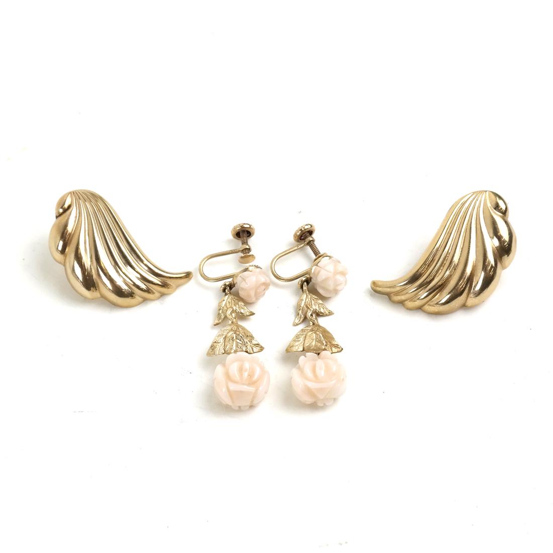 Two Pairs of 14k Yellow Gold Earrings (1 of 4)