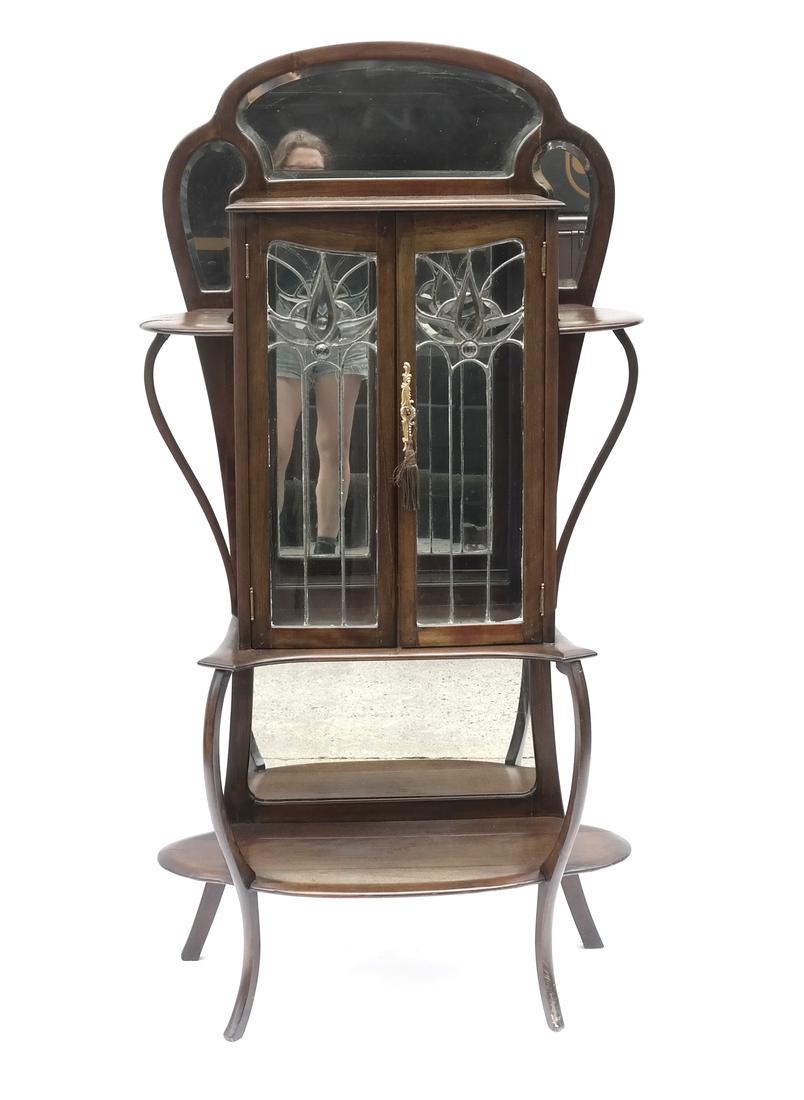 Art Nouveau Curio