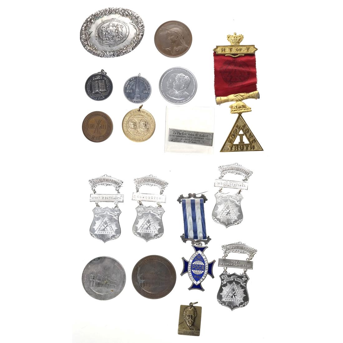 GROUP OF CASED ABSTINENCE AND TEMPERANCE MEDALS (1 of 5)