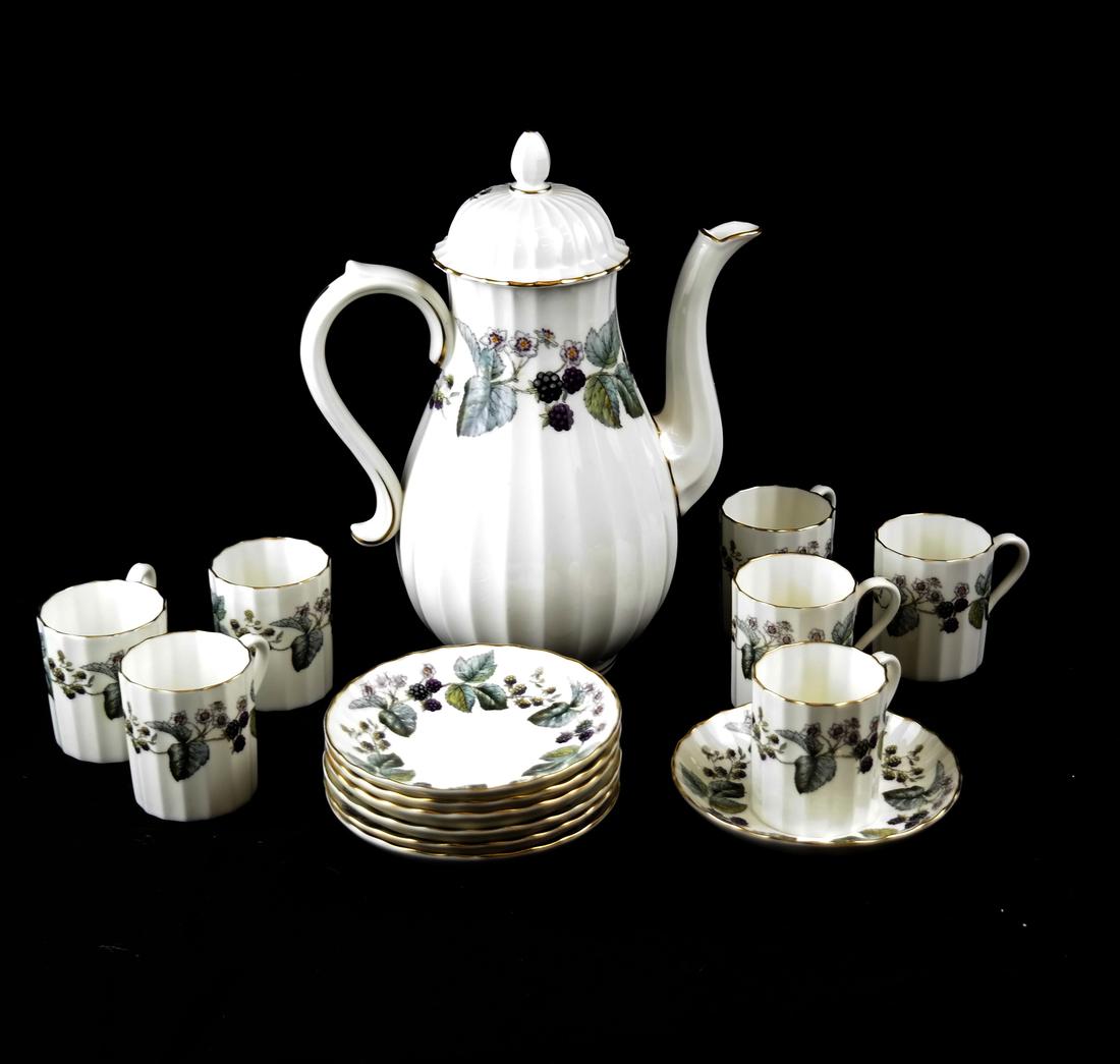 15-piece Dessert Set by Royal Worcester: 15-piece dessert set by Royal Worcester in "Lavinia" pattern. Dimensions: Cup - 2" H x 2" ⌀; Pot - 9.5" H ;&nbs